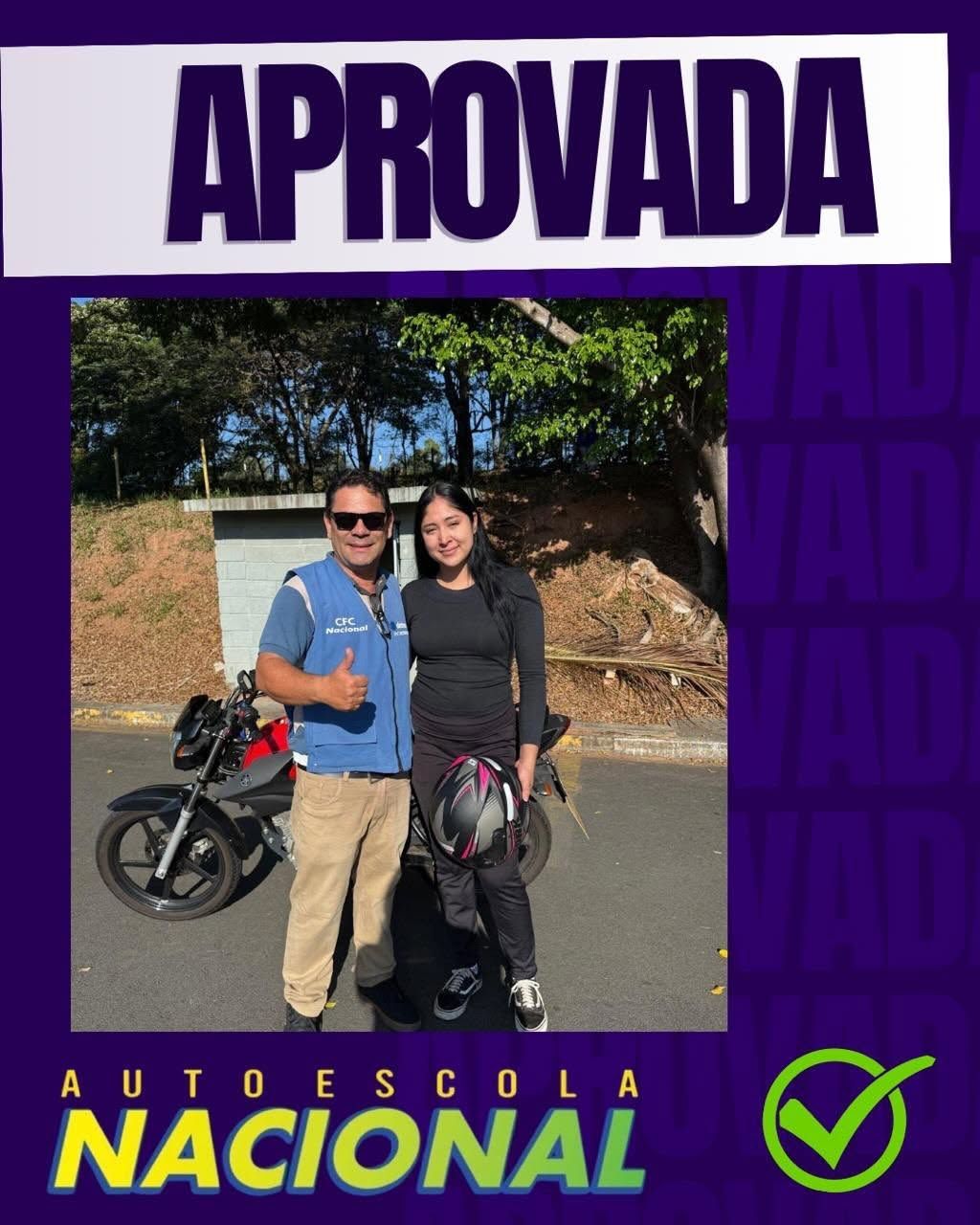 Aluna aprovada da Auto Escola Nacional